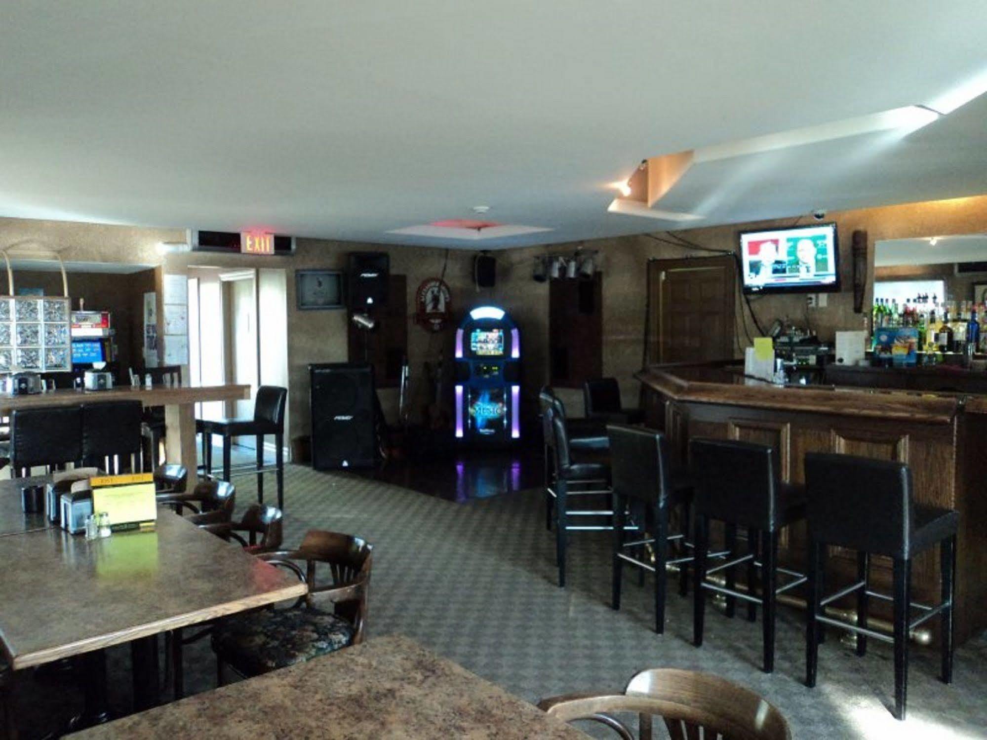 Stonehouse Motel And Restaurant Truro Ngoại thất bức ảnh