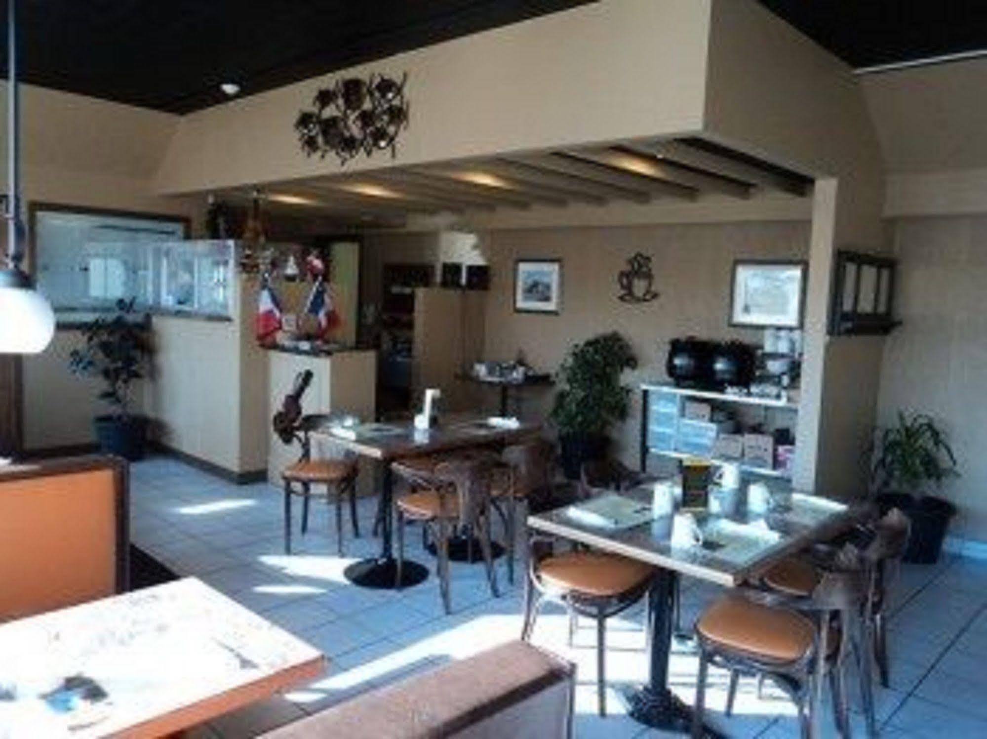 Stonehouse Motel And Restaurant Truro Ngoại thất bức ảnh